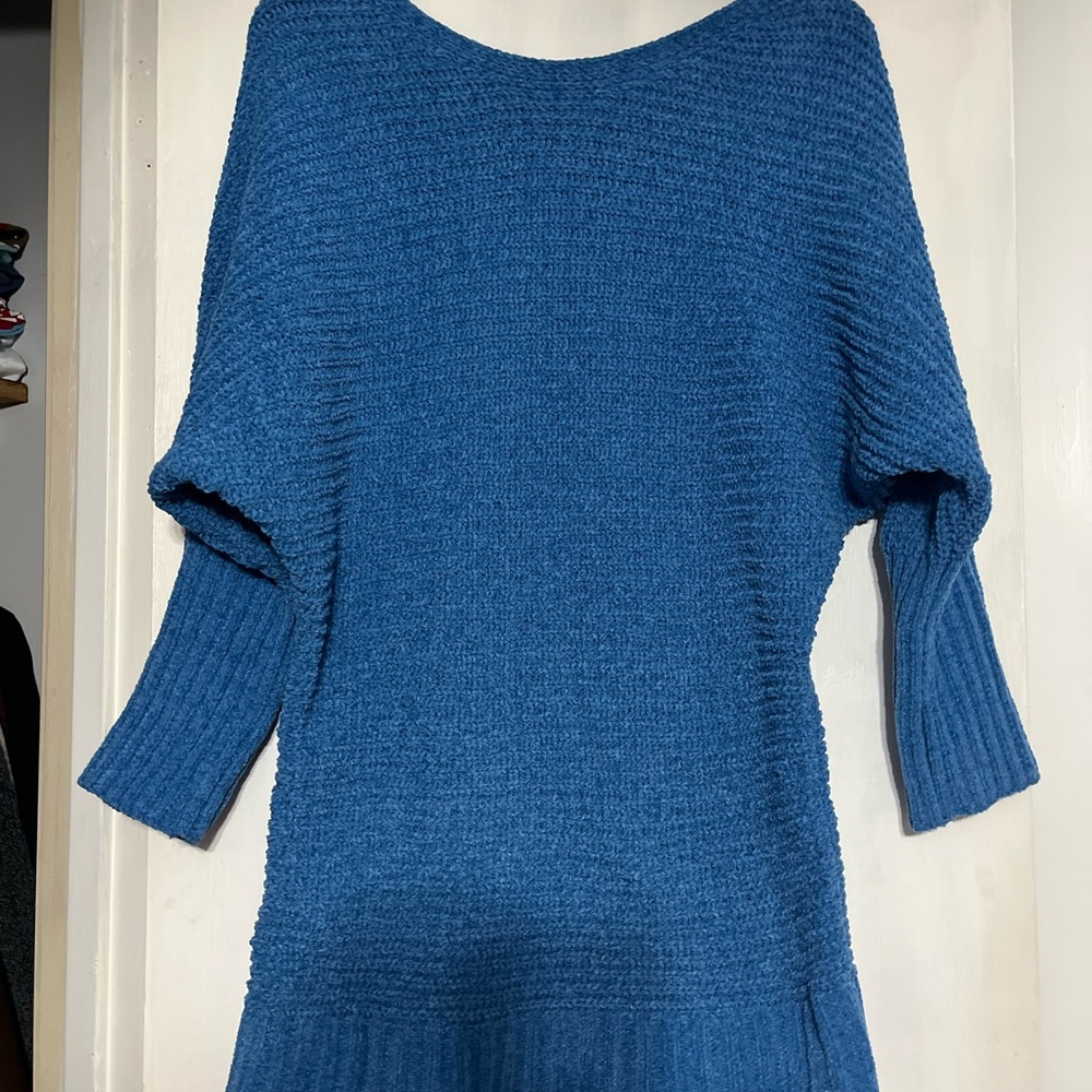 Pink Rose Women's Blue Crew Neck Sweater